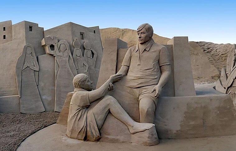 Una ‘Buena Nueva’ les traigo… un belén de arena