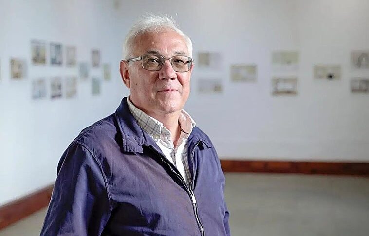 J. Morgan: «Se echa de menos más humor y menos diatriba en la política»