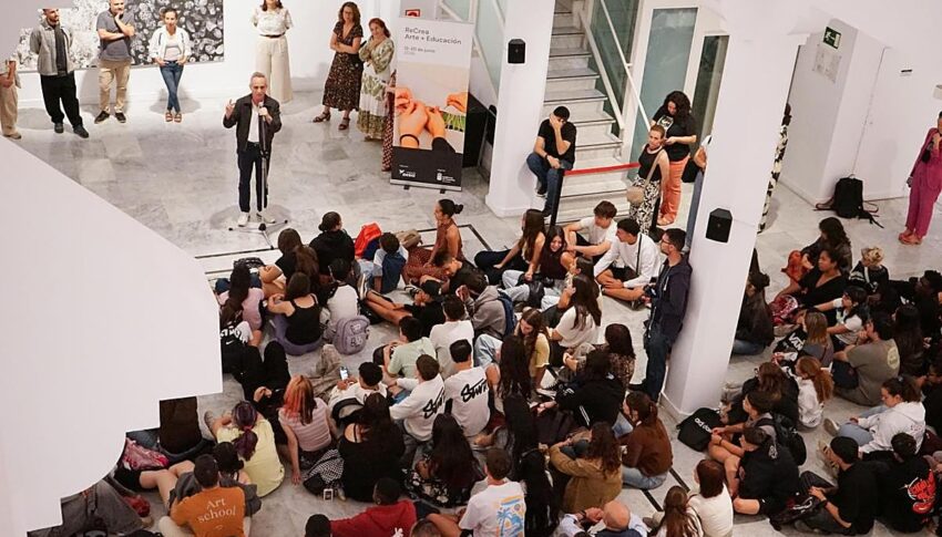 La Regenta exhibe una semana la muestra ‘ReCrea Arte+Educación’